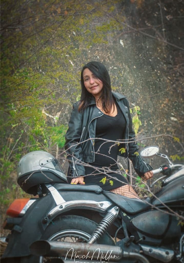 NIEVES Chica 7RR Abril