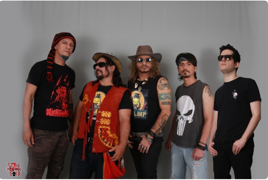 Old Lamp Lanza Su Primer Álbum