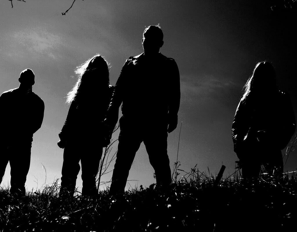 Prepare for a journey into darkness! Finnish black metal force Acherad releases The Perpetual Katabasis on November 11. With themes of desolation and melodies steeped in melancholy, this debut balances aggression with haunting depth. For fans of Mayhem, Marduk, and Behexen—are you ready?